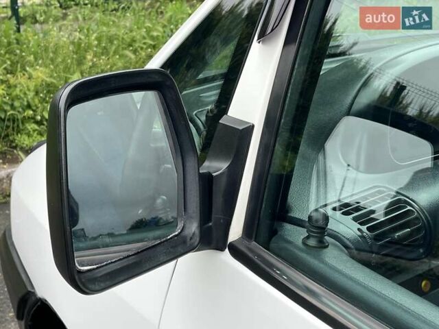 Белый Фиат Скудо, объемом двигателя 2 л и пробегом 230 тыс. км за 5499 $, фото 16 на Automoto.ua