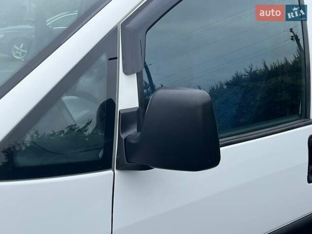 Белый Фиат Скудо, объемом двигателя 2 л и пробегом 230 тыс. км за 5499 $, фото 8 на Automoto.ua