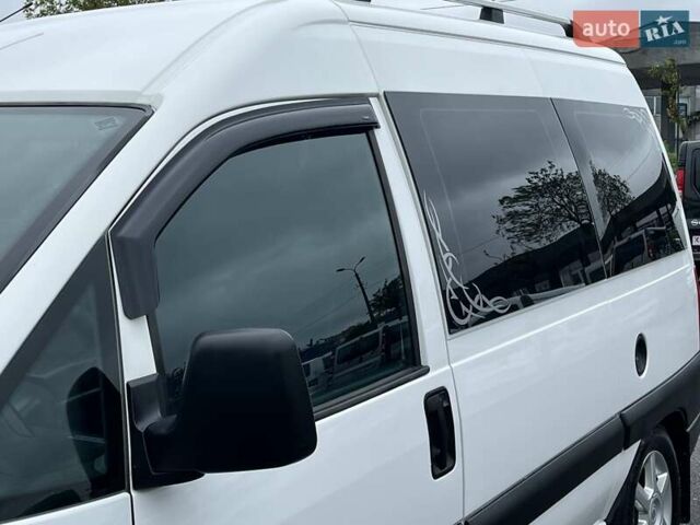 Белый Фиат Скудо, объемом двигателя 2 л и пробегом 230 тыс. км за 5499 $, фото 17 на Automoto.ua