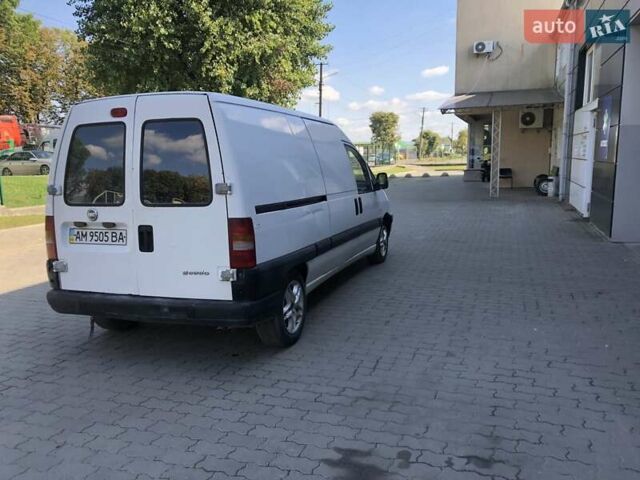 Белый Фиат Скудо, объемом двигателя 2 л и пробегом 228 тыс. км за 3350 $, фото 2 на Automoto.ua