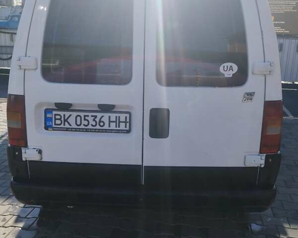 Белый Фиат Скудо, объемом двигателя 2 л и пробегом 274 тыс. км за 4100 $, фото 1 на Automoto.ua