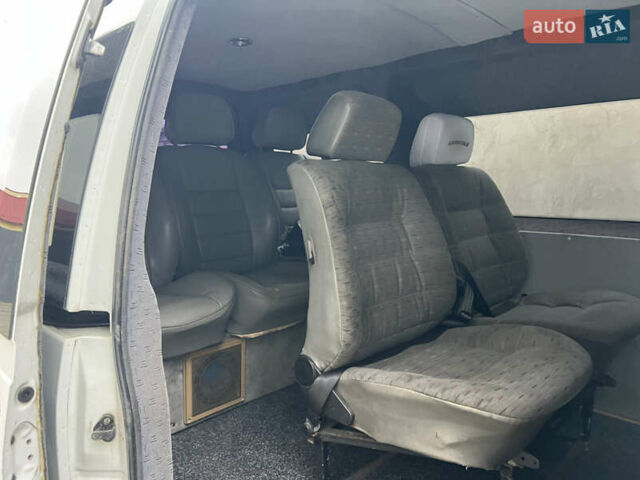 Белый Фиат Скудо, объемом двигателя 2 л и пробегом 299 тыс. км за 3649 $, фото 9 на Automoto.ua