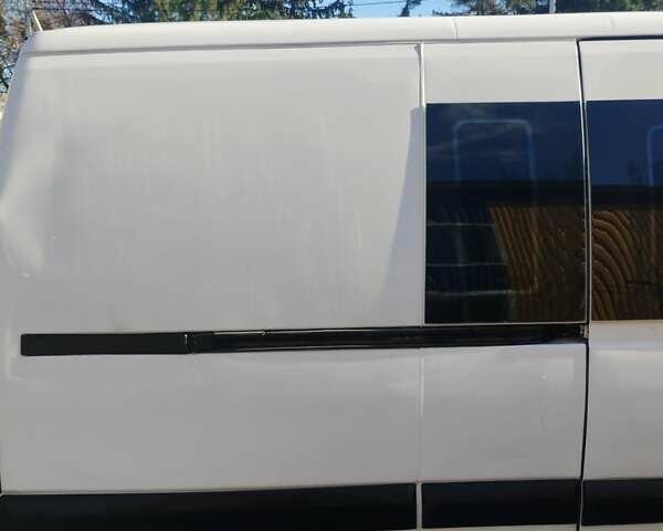 Белый Фиат Скудо, объемом двигателя 2 л и пробегом 274 тыс. км за 4100 $, фото 3 на Automoto.ua