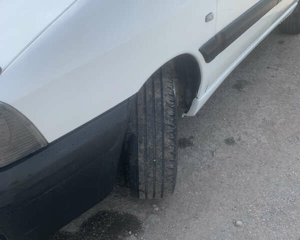 Белый Фиат Скудо, объемом двигателя 2 л и пробегом 310 тыс. км за 5300 $, фото 5 на Automoto.ua