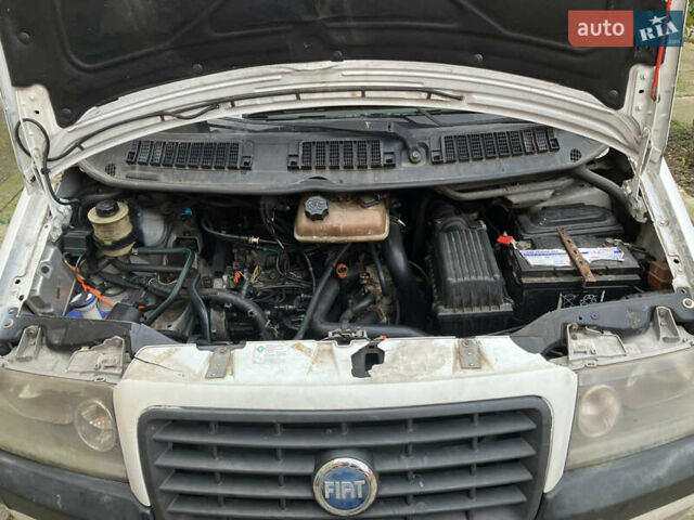 Белый Фиат Скудо, объемом двигателя 2 л и пробегом 280 тыс. км за 3700 $, фото 7 на Automoto.ua