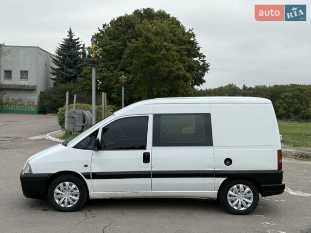 Белый Фиат Скудо, объемом двигателя 2 л и пробегом 300 тыс. км за 3500 $, фото 17 на Automoto.ua