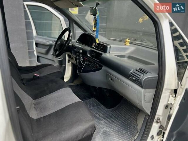 Белый Фиат Скудо, объемом двигателя 2 л и пробегом 340 тыс. км за 3500 $, фото 15 на Automoto.ua