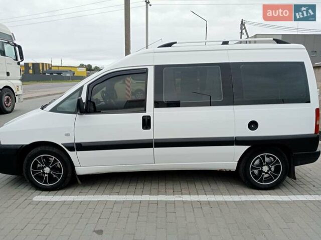 Белый Фиат Скудо, объемом двигателя 2 л и пробегом 359 тыс. км за 5000 $, фото 12 на Automoto.ua