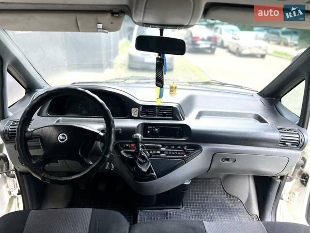 Белый Фиат Скудо, объемом двигателя 2 л и пробегом 340 тыс. км за 3500 $, фото 13 на Automoto.ua