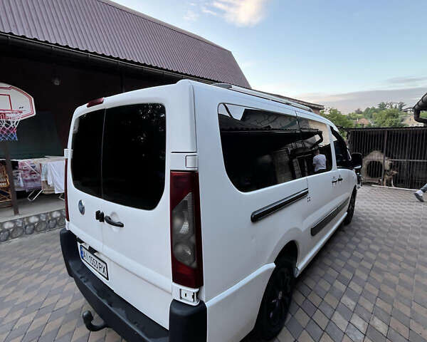 Фиат Скудо 2007 в Киеве на Automoto.ua Белый Фиат Скудо, объемом двигателя 2 л и пробегом 300 тыс. км за 6000 $, фото 4 на Automoto.ua