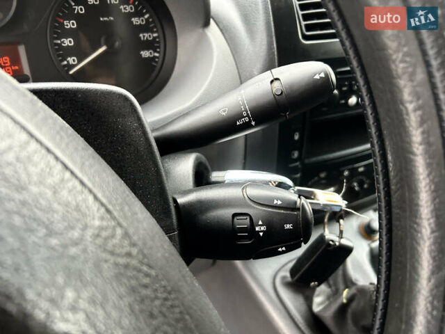 Белый Фиат Скудо, объемом двигателя 2 л и пробегом 264 тыс. км за 6300 $, фото 22 на Automoto.ua