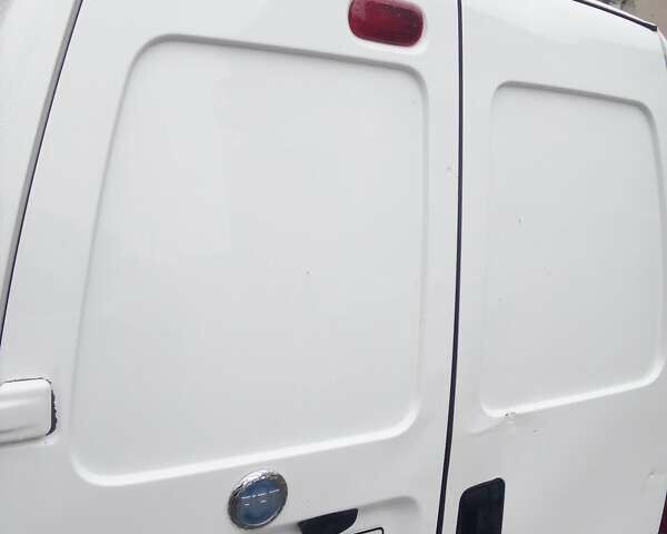 Белый Фиат Скудо, объемом двигателя 1.9 л и пробегом 310 тыс. км за 4550 $, фото 16 на Automoto.ua