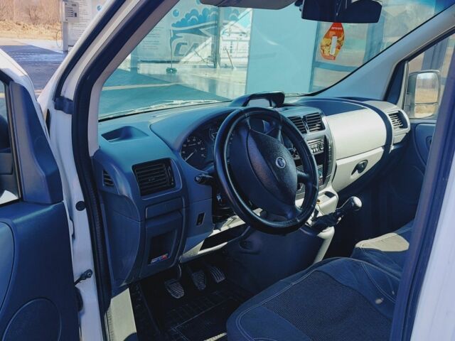 Фиат Скудо 2007 в Жмеренке на Automoto.ua Белый Фиат Скудо, объемом двигателя 1.6 л и пробегом 350 тыс. км за 5600 $, фото 7 на Automoto.ua