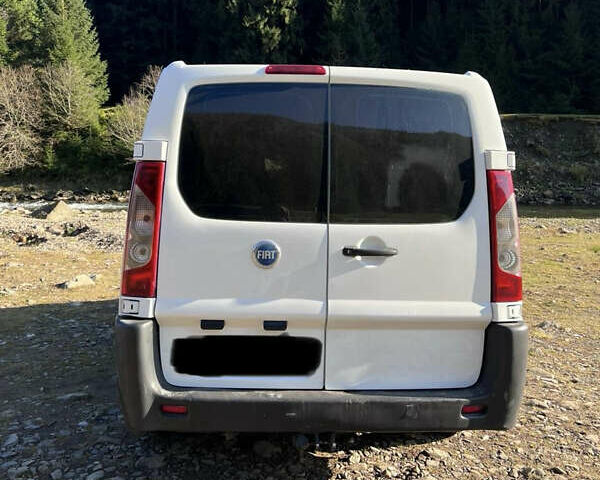 Белый Фиат Скудо, объемом двигателя 2 л и пробегом 193 тыс. км за 7500 $, фото 2 на Automoto.ua