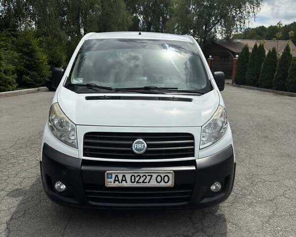 Білий Фіат Скудо, об'ємом двигуна 1.6 л та пробігом 277 тис. км за 4450 $, фото 1 на Automoto.ua