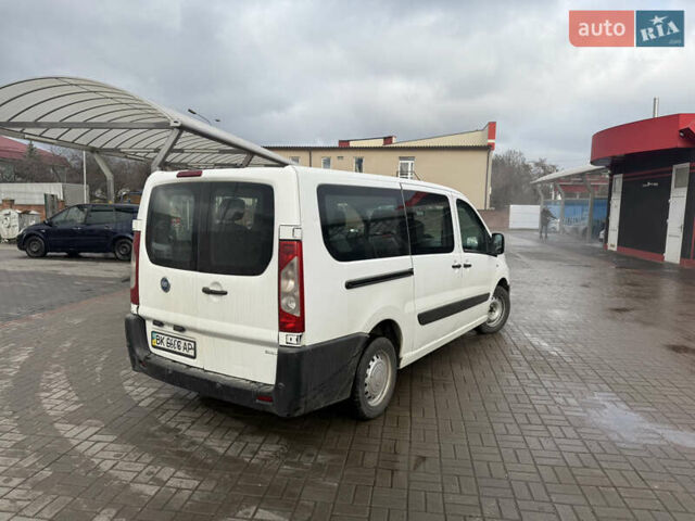 Белый Фиат Скудо, объемом двигателя 2 л и пробегом 398 тыс. км за 5700 $, фото 5 на Automoto.ua