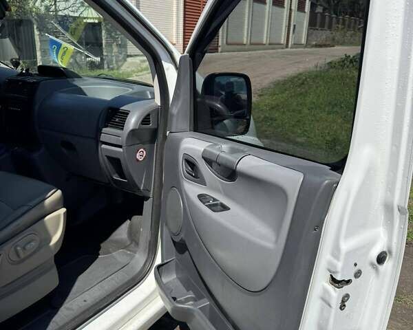 Белый Фиат Скудо, объемом двигателя 2 л и пробегом 267 тыс. км за 6700 $, фото 5 на Automoto.ua