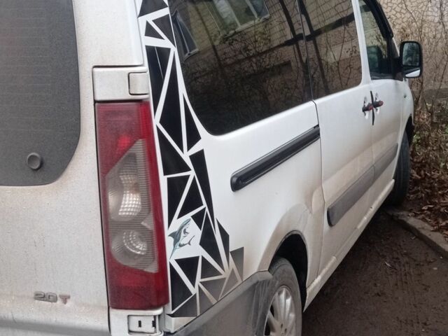 Білий Фіат Скудо, об'ємом двигуна 2 л та пробігом 500 тис. км за 6167 $, фото 1 на Automoto.ua