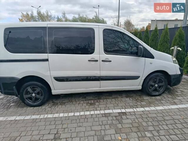 Белый Фиат Скудо, объемом двигателя 1.56 л и пробегом 350 тыс. км за 5000 $, фото 4 на Automoto.ua