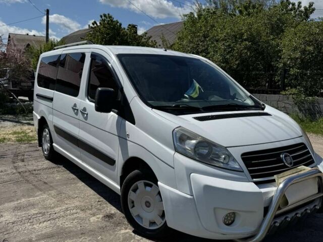 Білий Фіат Скудо, об'ємом двигуна 2 л та пробігом 257 тис. км за 8000 $, фото 2 на Automoto.ua