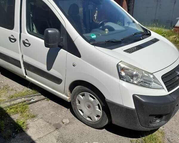 Белый Фиат Скудо, объемом двигателя 1.9 л и пробегом 340 тыс. км за 7000 $, фото 2 на Automoto.ua