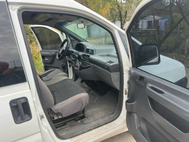 Фиат Скудо 2003 в Красилове на Automoto.ua Белый Фиат Скудо, объемом двигателя 2 л и пробегом 300 тыс. км за 3250 $, фото 5 на Automoto.ua