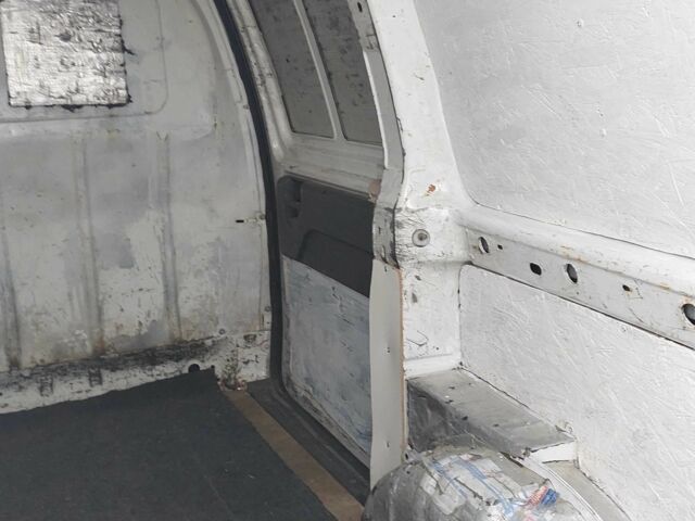 Фиат Скудо 2004 в Калуше на Automoto.ua Белый Фиат Скудо, объемом двигателя 1.9 л и пробегом 506 тыс. км за 2200 $, фото 11 на Automoto.ua