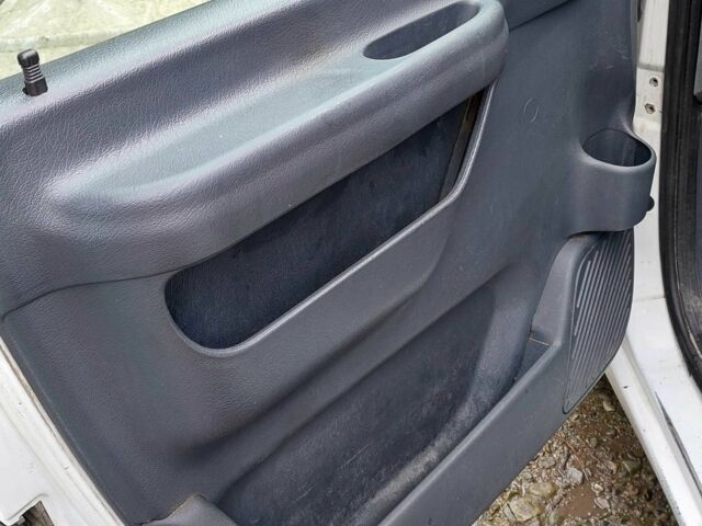 Фиат Скудо 2004 в Калуше на Automoto.ua Белый Фиат Скудо, объемом двигателя 1.9 л и пробегом 506 тыс. км за 2200 $, фото 3 на Automoto.ua