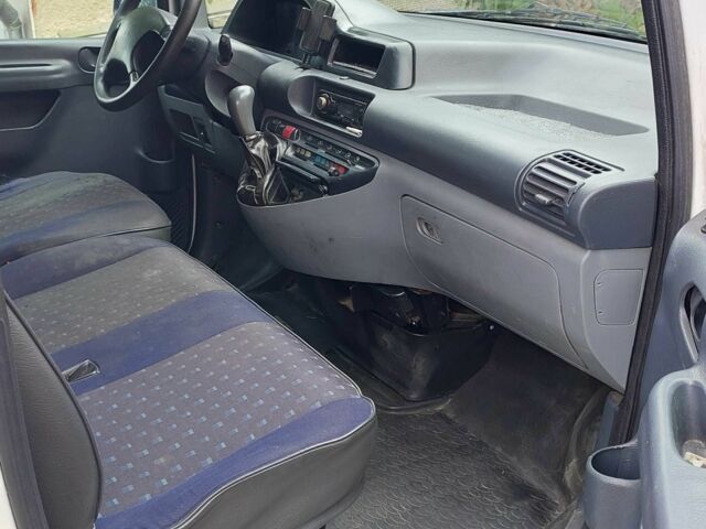 Фиат Скудо 2004 в Калуше на Automoto.ua Белый Фиат Скудо, объемом двигателя 1.9 л и пробегом 506 тыс. км за 2200 $, фото 5 на Automoto.ua