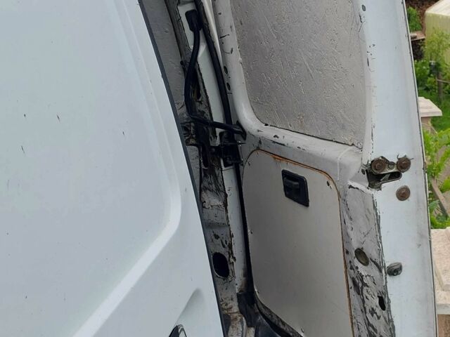 Фиат Скудо 2004 в Калуше на Automoto.ua Белый Фиат Скудо, объемом двигателя 1.9 л и пробегом 506 тыс. км за 2200 $, фото 12 на Automoto.ua