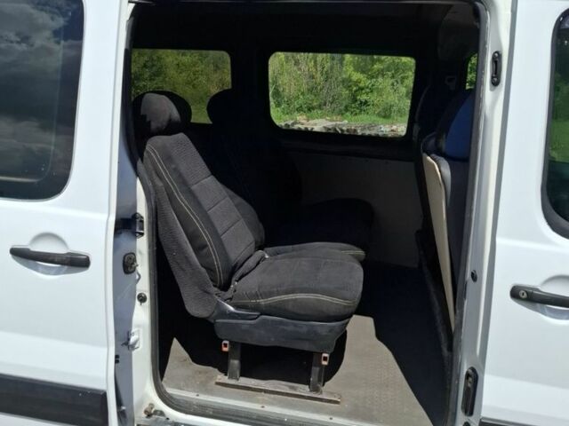 Белый Фиат Скудо, объемом двигателя 2 л и пробегом 275 тыс. км за 4600 $, фото 4 на Automoto.ua