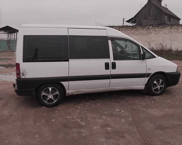 Білий Фіат Скудо, об'ємом двигуна 1.91 л та пробігом 324 тис. км за 4800 $, фото 4 на Automoto.ua