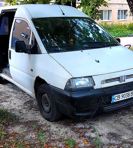 Белый Фиат Скудо, объемом двигателя 1.6 л и пробегом 395 тыс. км за 1600 $, фото 1 на Automoto.ua