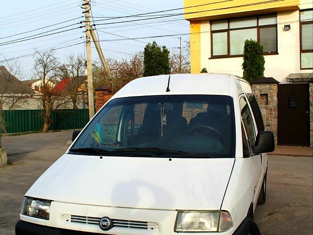 Белый Фиат Скудо, объемом двигателя 1.9 л и пробегом 365 тыс. км за 4000 $, фото 6 на Automoto.ua