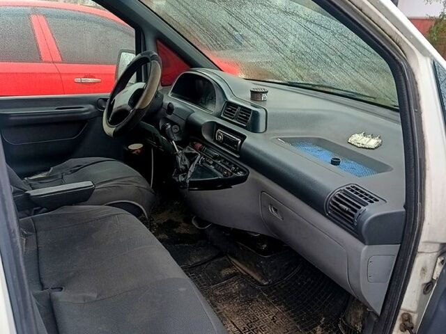 Белый Фиат Скудо, объемом двигателя 1.9 л и пробегом 200 тыс. км за 3700 $, фото 3 на Automoto.ua