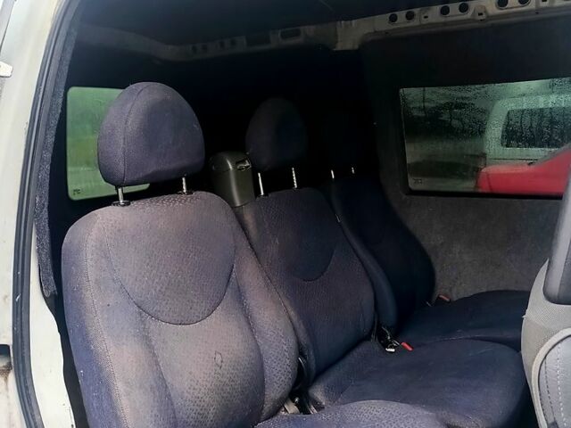 Белый Фиат Скудо, объемом двигателя 1.9 л и пробегом 200 тыс. км за 3700 $, фото 4 на Automoto.ua