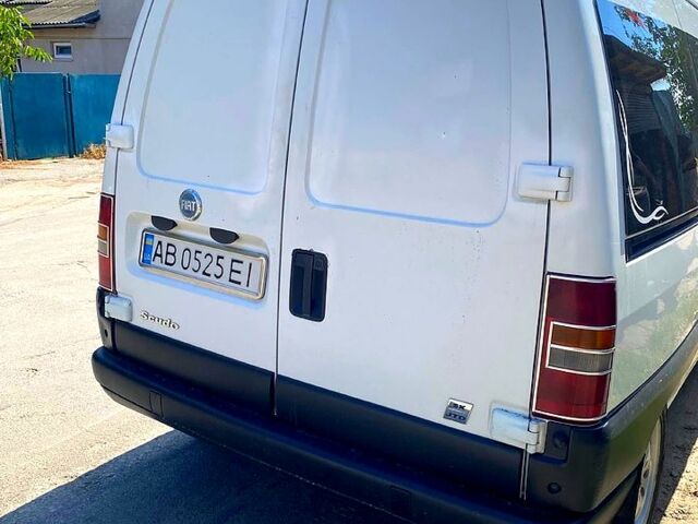 Белый Фиат Скудо, объемом двигателя 2 л и пробегом 342 тыс. км за 4500 $, фото 3 на Automoto.ua