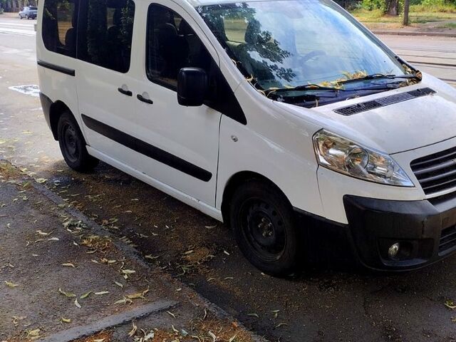 Білий Фіат Скудо, об'ємом двигуна 2 л та пробігом 262 тис. км за 7300 $, фото 2 на Automoto.ua