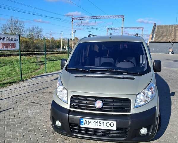 Бежевый Фиат Скудо, объемом двигателя 2 л и пробегом 228 тыс. км за 10900 $, фото 6 на Automoto.ua