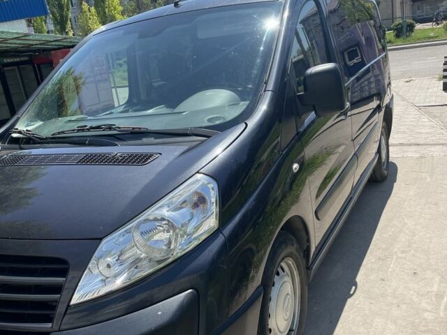 Черный Фиат Скудо, объемом двигателя 2 л и пробегом 300 тыс. км за 6500 $, фото 3 на Automoto.ua