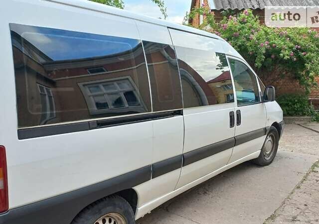 Білий Фіат Скудо вант., об'ємом двигуна 2 л та пробігом 185 тис. км за 4500 $, фото 4 на Automoto.ua