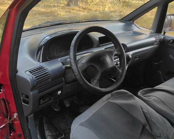 Красный Фиат Скудо, объемом двигателя 1.9 л и пробегом 300 тыс. км за 2800 $, фото 4 на Automoto.ua