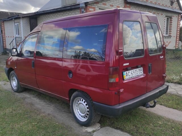 Красный Фиат Скудо, объемом двигателя 0 л и пробегом 333 тыс. км за 2450 $, фото 4 на Automoto.ua