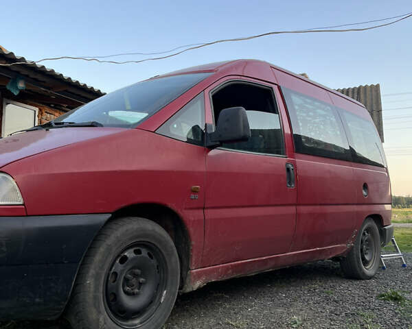 Червоний Фіат Скудо, об'ємом двигуна 2 л та пробігом 399 тис. км за 2600 $, фото 1 на Automoto.ua