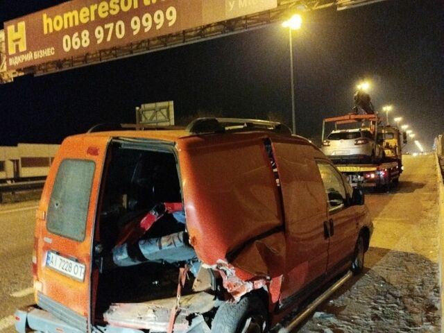 Красный Фиат Скудо, объемом двигателя 1.9 л и пробегом 1 тыс. км за 1000 $, фото 1 на Automoto.ua