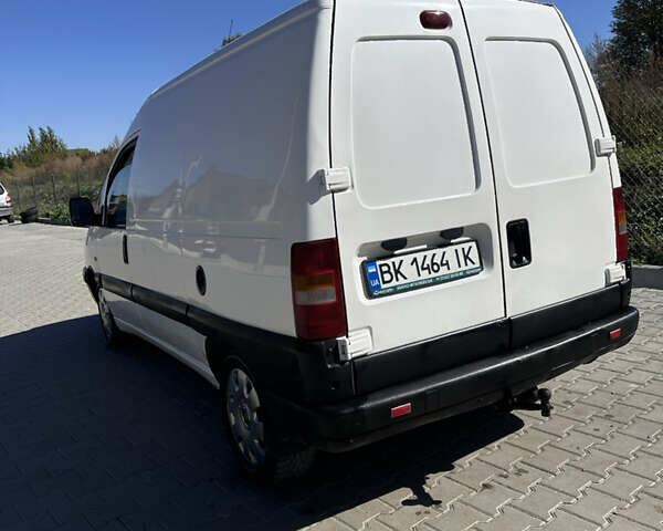 Фиат Скудо, объемом двигателя 2 л и пробегом 320 тыс. км за 3350 $, фото 5 на Automoto.ua