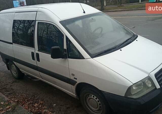 Фиат Скудо, объемом двигателя 1.9 л и пробегом 300 тыс. км за 3500 $, фото 1 на Automoto.ua