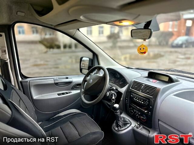 Фиат Скудо, объемом двигателя 2 л и пробегом 250 тыс. км за 4500 $, фото 6 на Automoto.ua