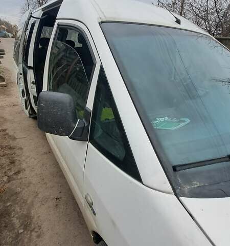 Белый Фиат Скудо пасс., объемом двигателя 0 л и пробегом 570 тыс. км за 3800 $, фото 5 на Automoto.ua