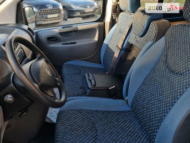 Синий Фиат Скудо пасс., объемом двигателя 2 л и пробегом 246 тыс. км за 7700 $, фото 21 на Automoto.ua